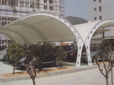 膜結(jié)構(gòu)汽車(chē)棚