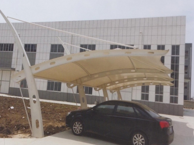 膜結(jié)構(gòu)汽車(chē)棚