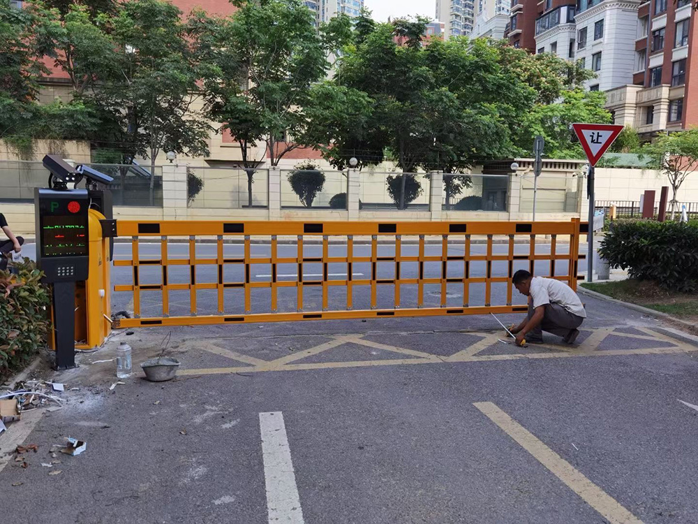 智能車(chē)輛識(shí)別系統(tǒng)